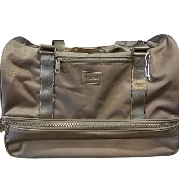 Calpak Stevyn Duffel Bag w/Shoe Compartment - Picture 2 of 10